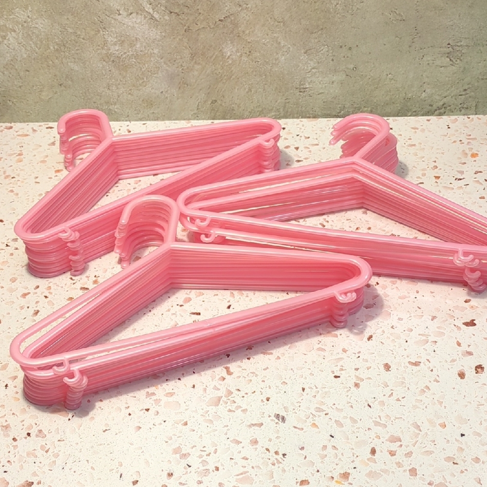 Kid Size Hangers Pearlized Pink | 32 Pieces